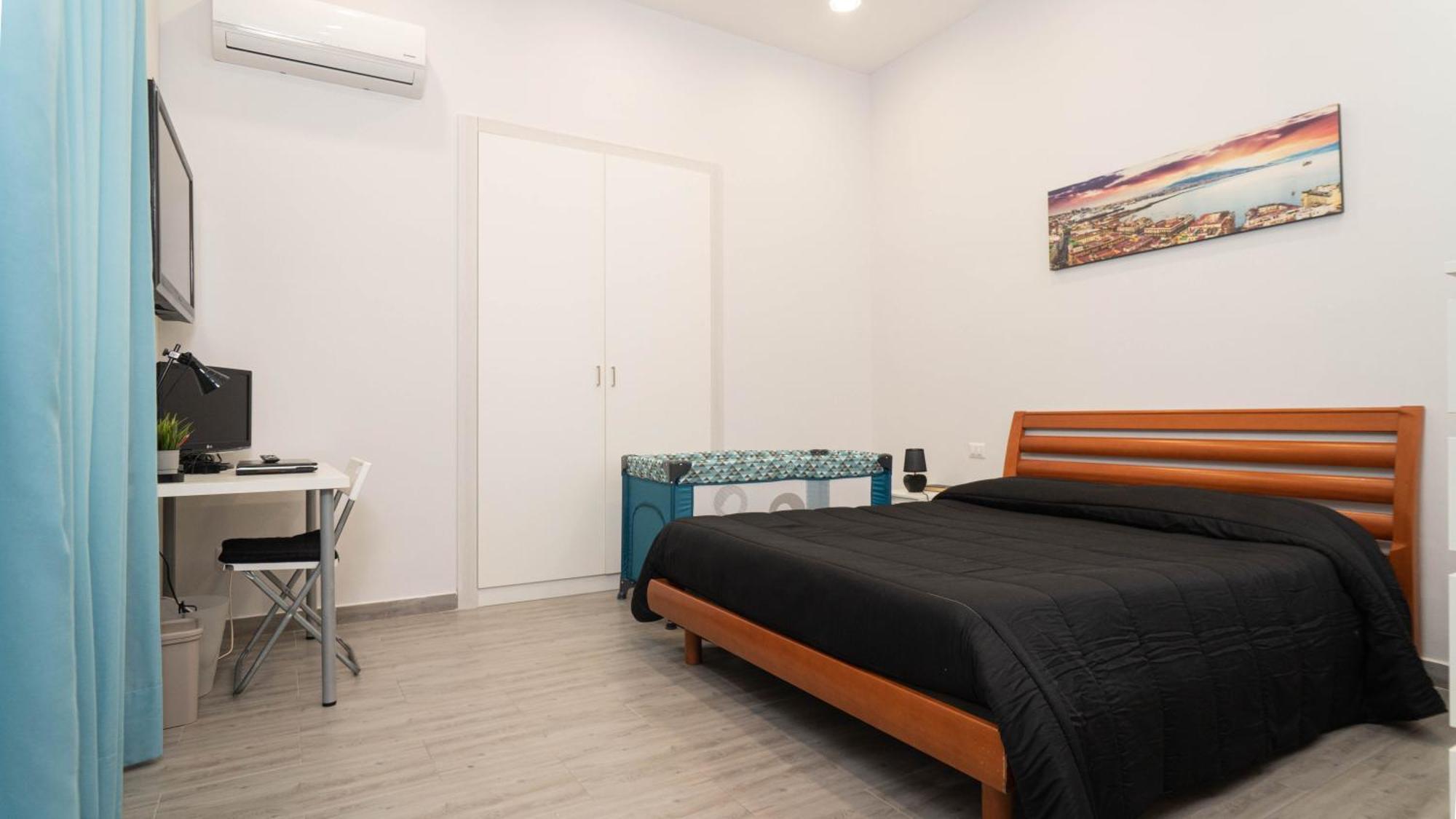 Casa Vacanze Alma B&B: Seafront Apartment Near Pozzuoli Center Exterior photo