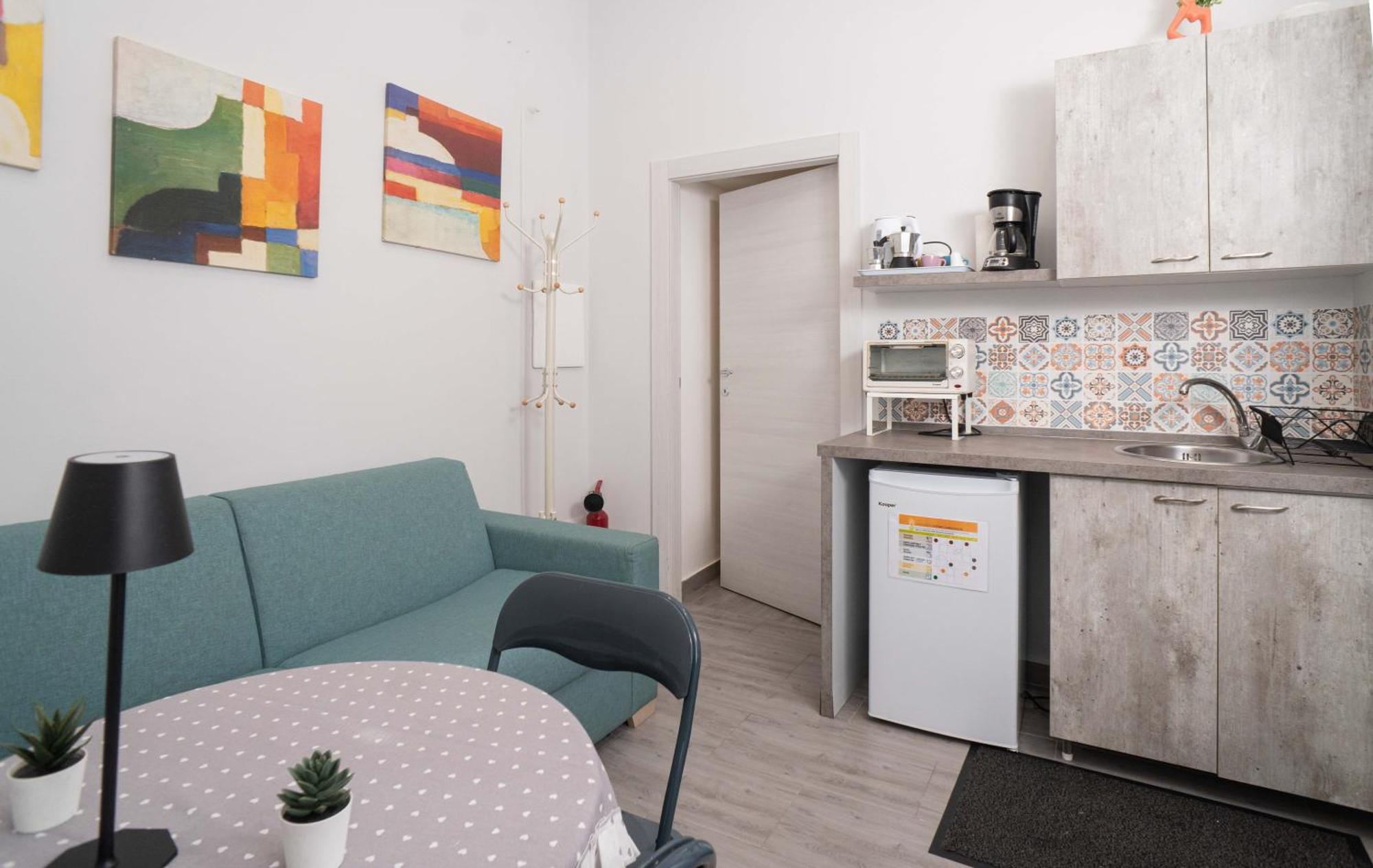 Casa Vacanze Alma B&B: Seafront Apartment Near Pozzuoli Center Exterior photo